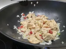 Resteessen: Geröstete Knödel mit Eiern und Speck