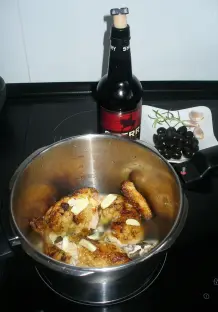 Oliven-Sherry-Hähnchen aus dem Schnellkochtopf