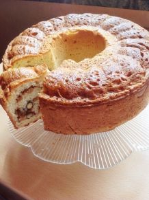 Apfel-Nuss-Hefekranz
