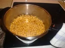 Hummus: Kichererbsen im Schnellkochtopf kochen
