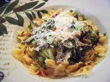 Farfalle mit Brokkoli - vegetarisch