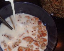 Knuspermüsli aus dem Brotbackautomat