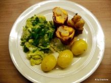 Spargel-Cordon-Bleu mit Butterkartoffeln und Salat