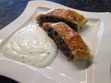 Hackstrudel mit Blätterteig