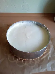 Pfirsich-Sahne-Torte mit Frischkäse