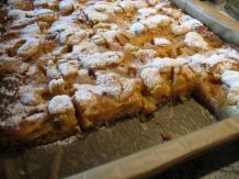Saftiger Ananas-Schmand-Kuchen vom Blech