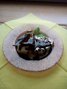 Beschwipste Birne mit Eis
