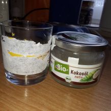 Etiketten mit Kokosöl entfernen