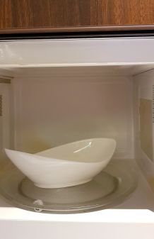 Ist Geschirr mikrowellengeeignet oder nicht?