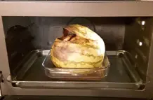 Zartes Hähnchen aus der Wassermelone