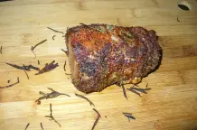 Schweinelachs mit bunter Pfefferkruste aus dem Backofen