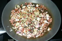 Schweinelachs mit bunter Pfefferkruste aus dem Backofen