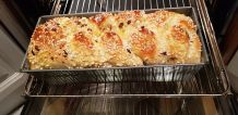 Hefezopf mit Topfen und Rosinen