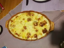 Rosenkohl-Auflauf mit Hackbällchen