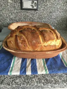 Leckeres Joghurtbrot im Römertopf backen