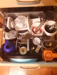 Alte Plastikbehälter & Plastikgegenstände wegwerfen