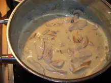 Schweinefilet a la Stroganoff