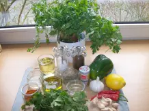 Grillsoßen Mojo rojo und Mojo verde mit Papas arrugadas