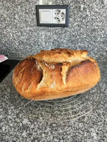 Dinkel-Roggenbrot im Römertopf backen