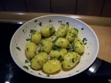 Rotbarschfilet mit Kräutertopping