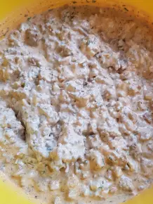 Überbacke Brötchen mit Rinderhack und Emmentaler