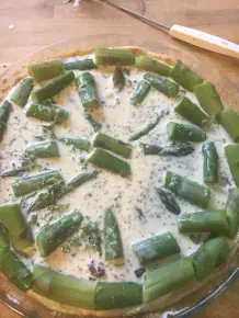 Tarte mit grünem Spargel