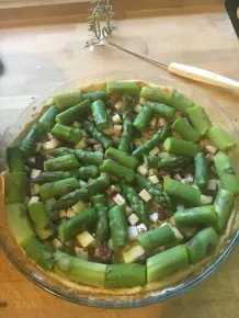 Tarte mit grünem Spargel