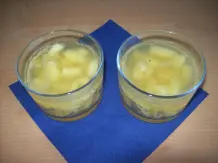 Apfelwürfel in Apfelsaft-Gelee