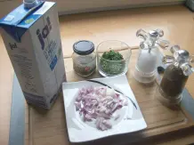 Gebratener Seelachs mit Kapern-Zwiebel-Bechamel-Soße