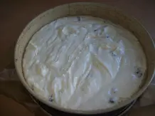 Käsekuchen mit Rum-Apfelschnitzen