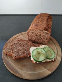 Das einfachste Vollkornbrot der Welt - ohne Gehzeit