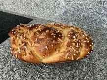 Sehr fluffiger, feuchter Hefezopf - im Römertopf gebacken