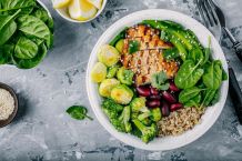 Bowls – gesunde Schüsseln mit vielfältigen Zutaten