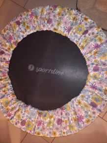 Trampolin-Randabdeckung aufpeppen
