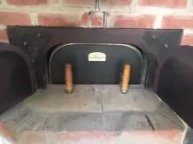 Spanferkel aus dem Lehmbackofen