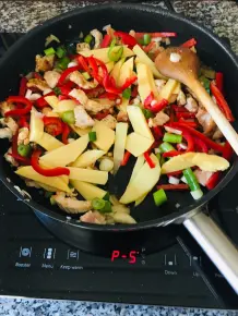 Pute asiatisch mit Papayabällchen und Kokosmilch