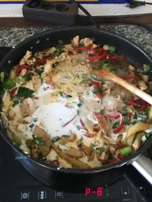 Pute asiatisch mit Papayabällchen und Kokosmilch