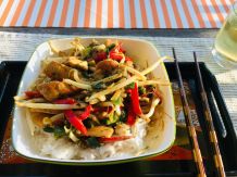 Pute asiatisch mit Papayabällchen und Kokosmilch