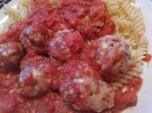 Hackbällchen in Tomatensoße