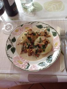 Klöße mit Pfifferling-Rahmsoße