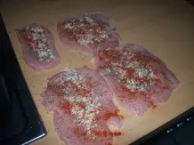 Würzige Putenrollen mit Spätzle