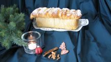 Adventskalender 1. Türchen: Bratapfelzupfbrot & Amaretto-Cappuccino