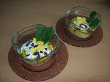 Mango-Quark-Schichtdessert