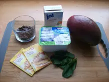 Mango-Quark-Schichtdessert
