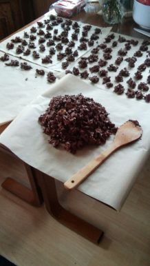 Selbst gemachte Schoko-Crossies - so geht's schneller