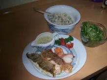 Feine Fisch-Variation mit Wildreis und Salat