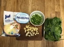 Gefüllte Süßkartoffeln mit Spinat und Käse
