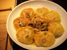 Kartoffelplätzchen mit Pilzfüllung