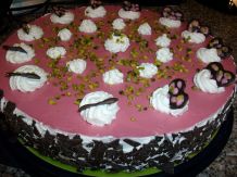 Himbeertorte mit Mascarpone, Sahne & Quark