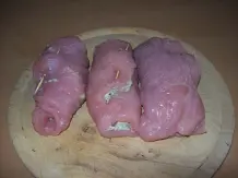 Kräuter-Putenrouladen mit Schmortomaten